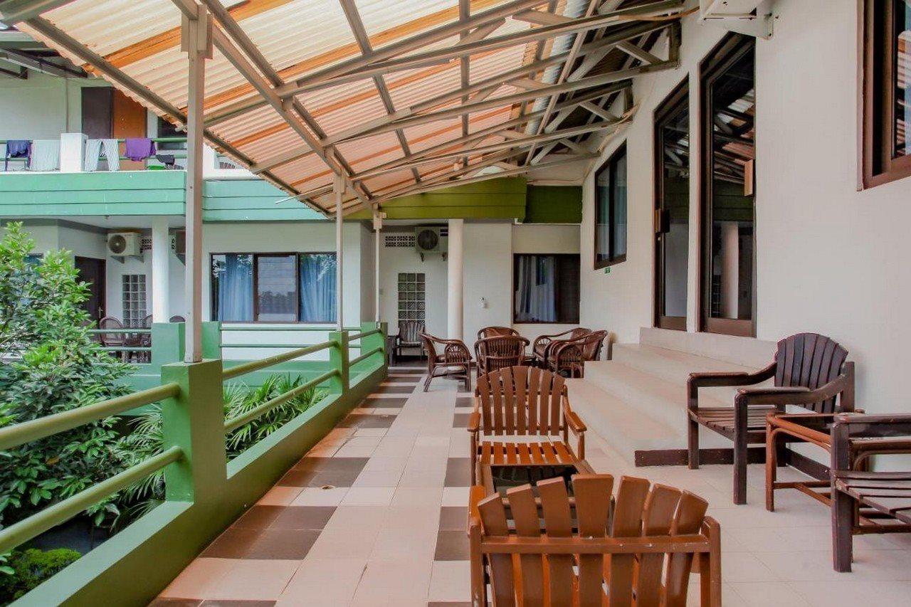 Oyo Life 90091 Wisma Pakuan Syariah Bogor Esterno foto